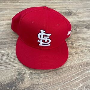 Brand new New Era Official On-Field St. Louis Cardinals Hat - 7-3/4 size